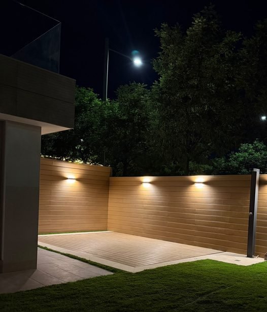 Cubierta transitable plegable automática iluminada de noche